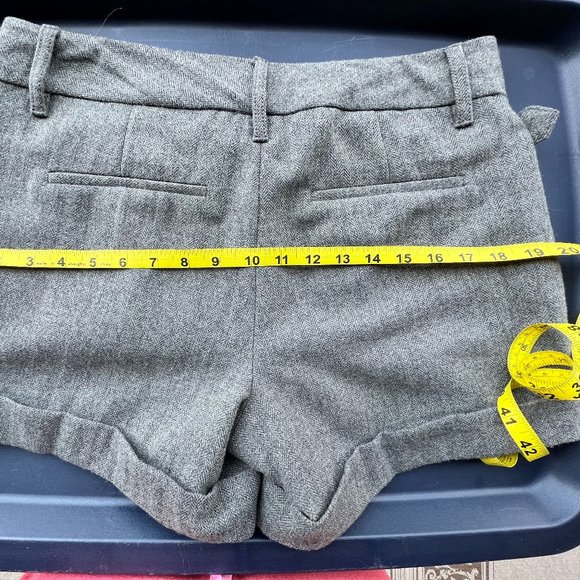 🌸4/$30🌸  NWOT Old Navy Lined Herringbone Wool Trouser Shorts - Picture 12 of 16